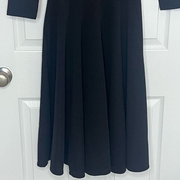 Modcloth Black Date Night Done Right 3/4 Sleeve Fit and Flare Dress Size Small - Picture 4 of 16